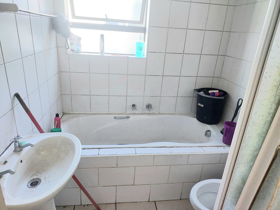2 Bedroom Property for Sale in Sanlamhof Western Cape